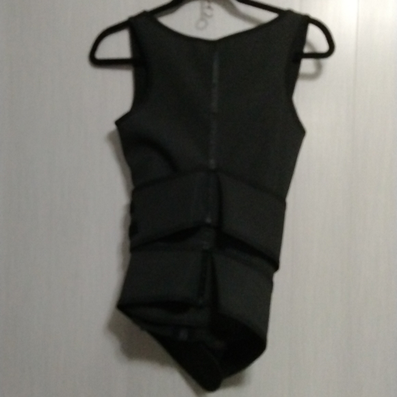 Body shapers SZ M color black 100%cotton 4%spandex in excellent condition - Picture 5 of 14